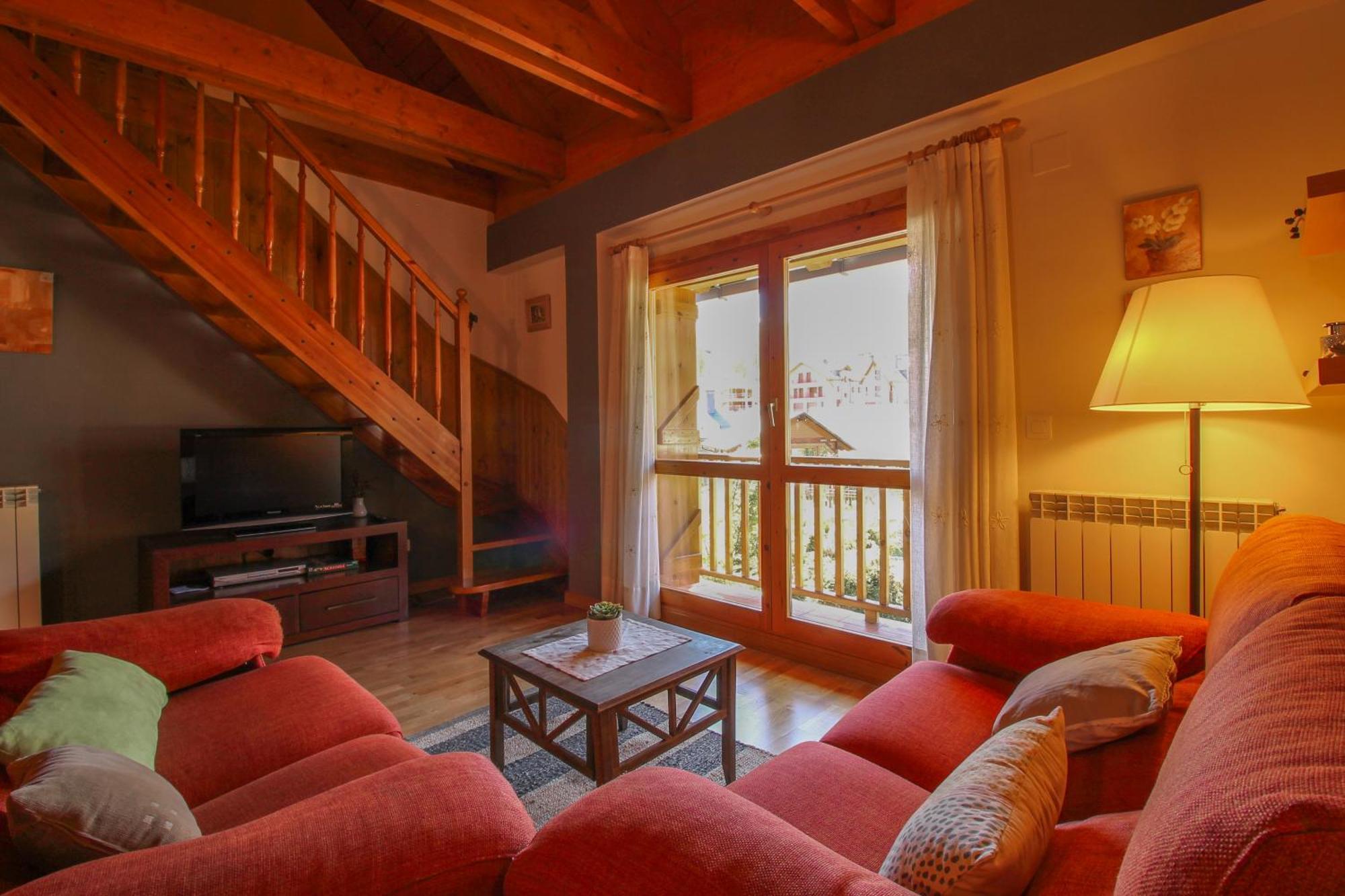 Nuria Apartment *